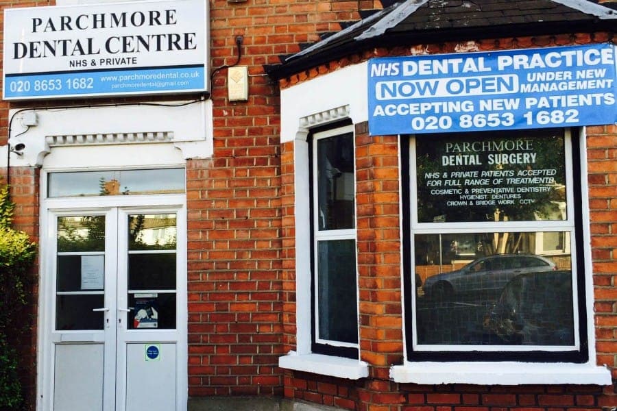 Front view of Parchmore Dental Centre